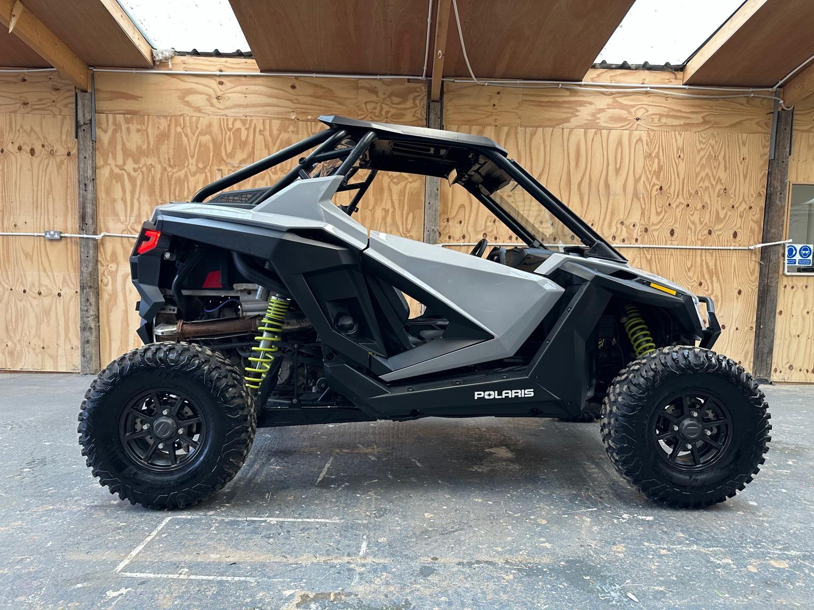 Polaris RZR